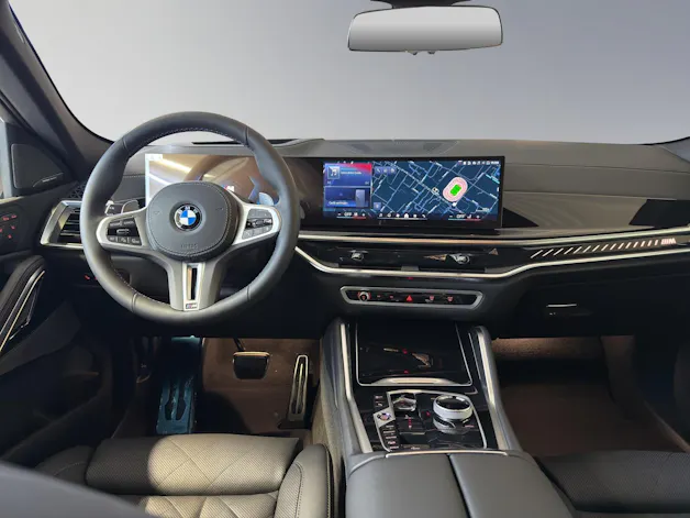 BMW X6 M60i