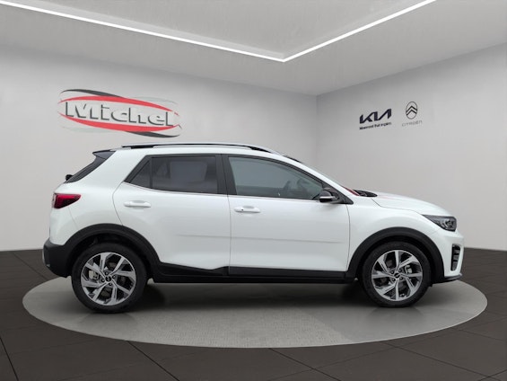 Vehicle image 2 Vehicle image 2