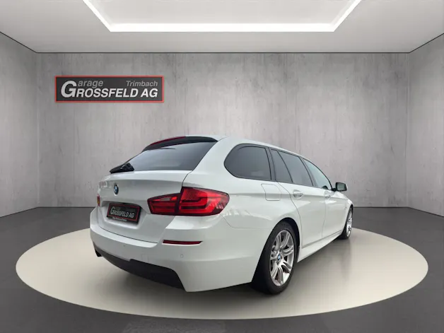 BMW 528i SAG Touring