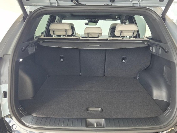 Vehicle image 14 Vehicle image 14