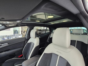 Vehicle image KIA Sportage 1.6 T-GDi Hybrid GT-Line