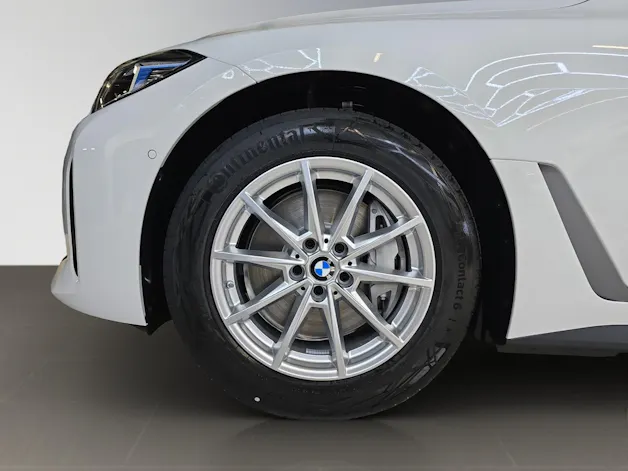 BMW i4 eDrive 35