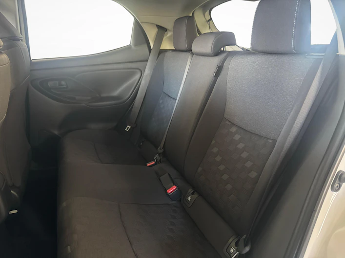 Fahrzeugbild TOYOTA YARIS