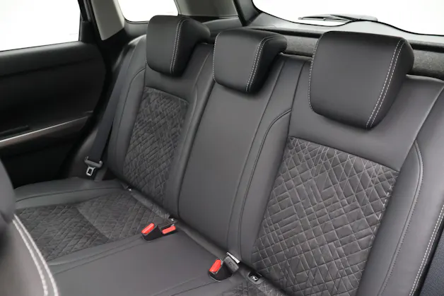 Suzuki Vitara 1.4 T Compact Top Hybrid 4x4