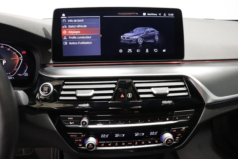 Vehicle image BMW 5 SERIES