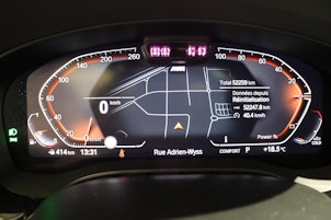 Vehicle image BMW 530i xDrive SAG