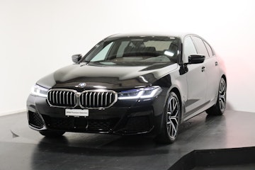Vehicle image BMW 530i xDrive SAG