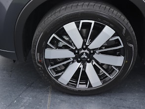 Vehicle image MITSUBISHI Outlander 2.4 PHEV Instyle 4x4