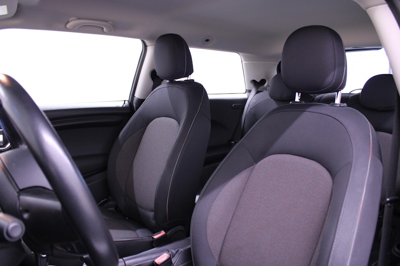 Vehicle image MINI MINI