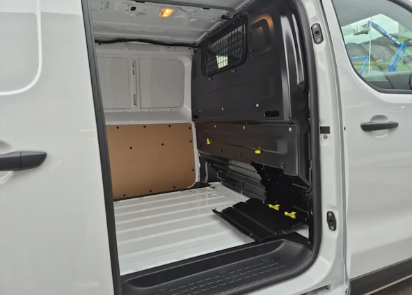 Fahrzeugbild 10 Fahrzeugbild 10