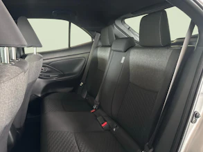 https://vehicle.imgix.net/4065852/aac7753f-28a5-46dc-a957-e39035ef0efc.jpg
