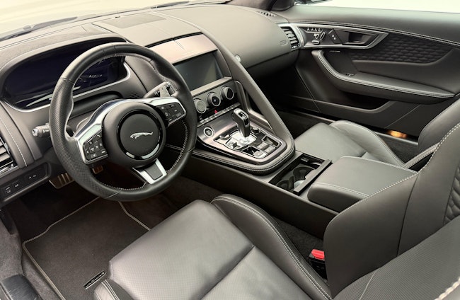 Vehicle image 5 Vehicle image 5