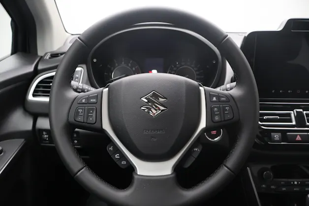 Suzuki S-Cross 1.4 T Compact Top Hybrid 4x4