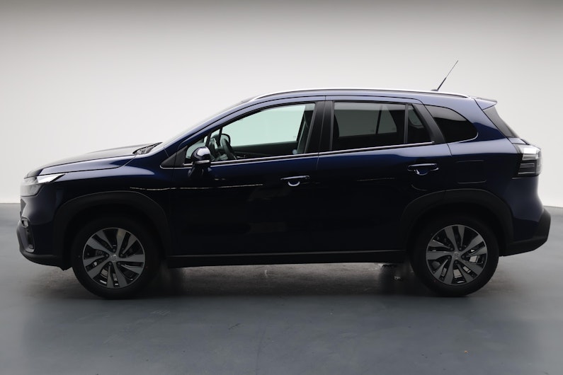 Vehicle image SUZUKI S-CROSS