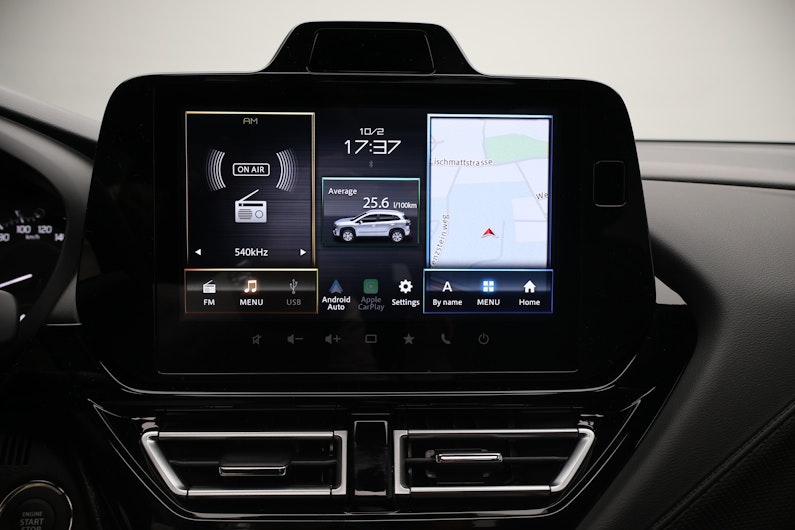 Vehicle image SUZUKI S-CROSS