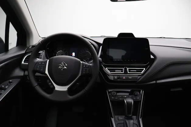 Suzuki S-Cross 1.4 T Compact Top Hybrid 4x4