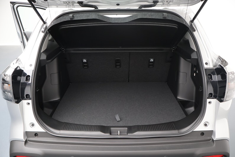 Vehicle image SUZUKI S-CROSS