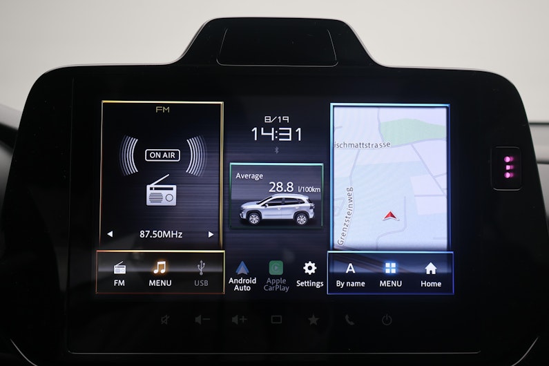 Vehicle image SUZUKI S-CROSS