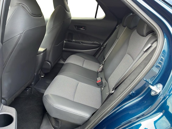 Vehicle image 10 Vehicle image 10