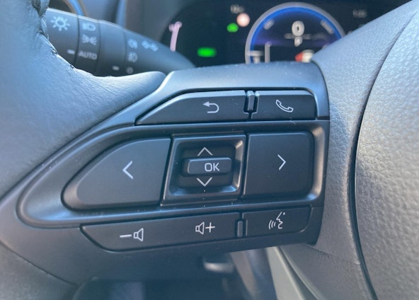 Vehicle image 12 Vehicle image 12