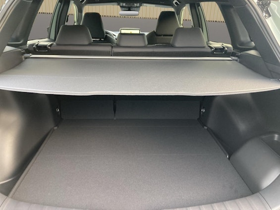 Vehicle image 9 Vehicle image 9