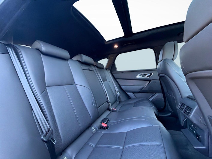 Vehicle image LAND ROVER RANGE ROVER VELAR