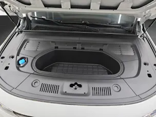 Leapmotor C10 EV AWD 598 PS