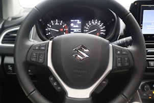 Vehicle image SUZUKI S-Cross 1.4 T Compact+ Hybrid 4x4