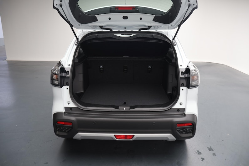 Vehicle image SUZUKI S-CROSS