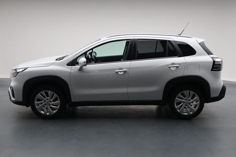 Vehicle image SUZUKI S-CROSS