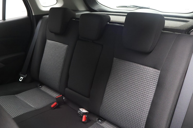 Vehicle image SUZUKI S-CROSS