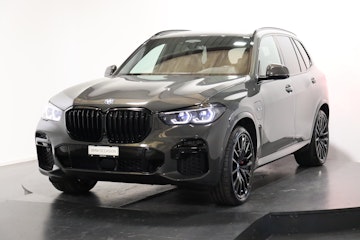 Vehicle image BMW X5 45e xDrive SAG