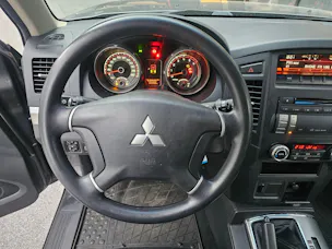 Mitsubishi Pajero 3.2 DID Profi