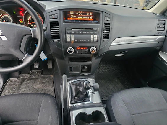 Fahrzeugbild 6 Fahrzeugbild 6