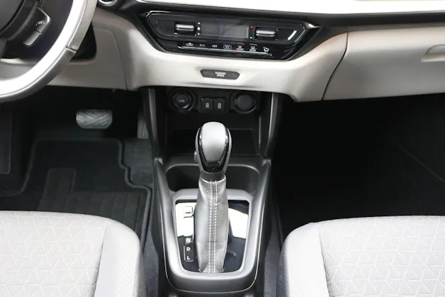 Suzuki Swift 1.2 Compact+ Hybrid