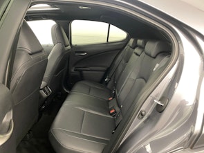 Vehicle image LEXUS UX 250h Excellence