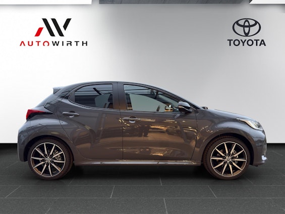 Vehicle image 3 Vehicle image 3