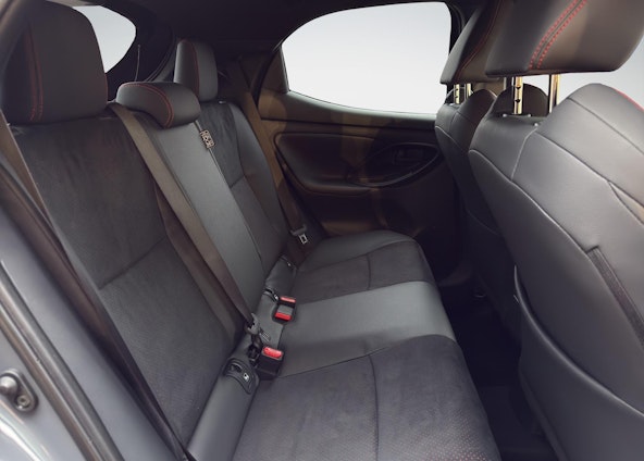 Vehicle image 16 Vehicle image 16