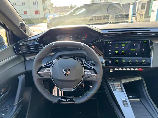 Peugeot 308 SW 1.2 Hybrid GT