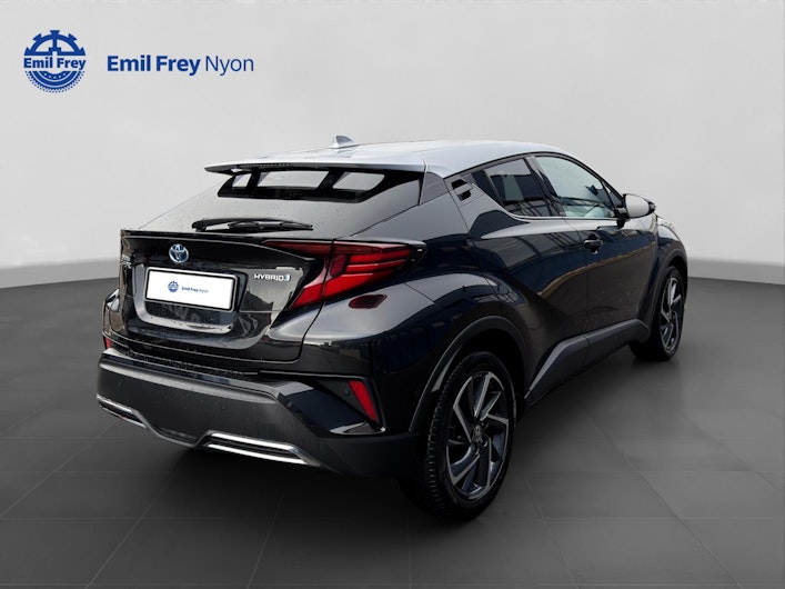 Vehicle image TOYOTA C-HR