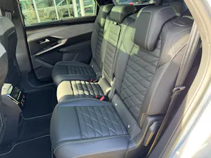 Peugeot 5008 e-Launch Edition AWD