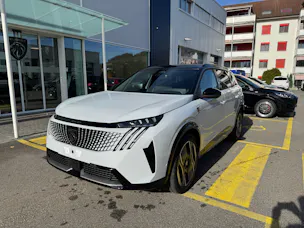 Peugeot 5008 e-Launch Edition AWD
