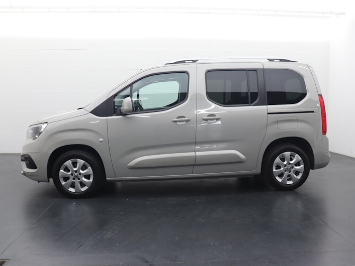 Vehicle image OPEL COMBO