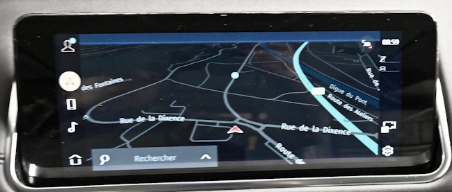 Vehicle image 5 Vehicle image 5