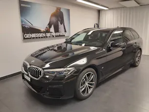 BMW 520d xDr 48VTour Pure M S