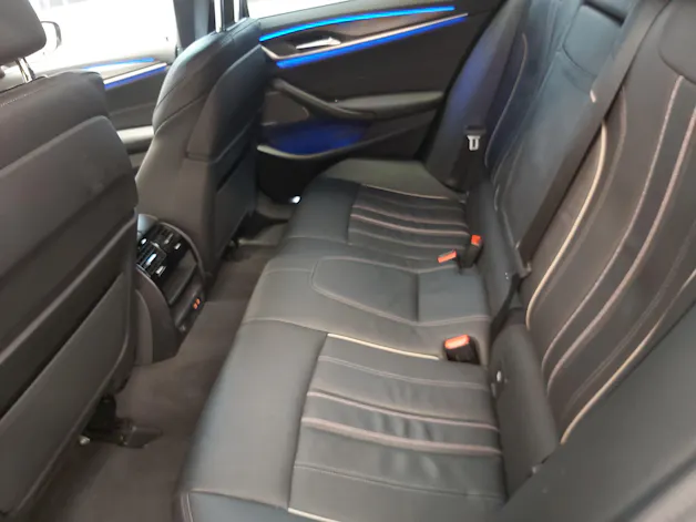 BMW 520d xDr 48VTour Pure M S