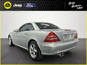 Mercedes-Benz SLK 320