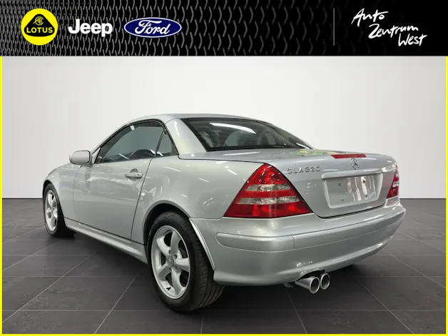 Mercedes-Benz SLK 320