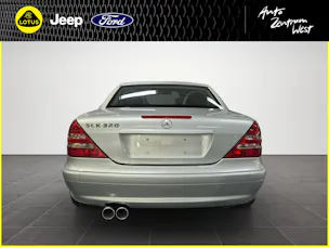 Mercedes-Benz SLK 320