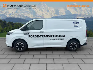 Ford Transit Custom Van 320 L1H1 65kWh Limited